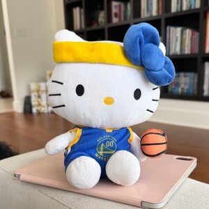 Warriors/Hello Kitty Basketball Plush Toy